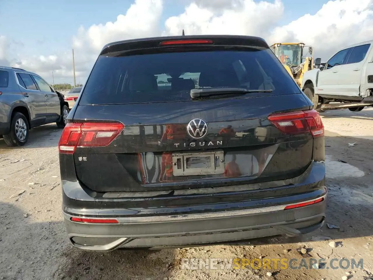 6 Photograph of a damaged car 3VV3B7AX2NM026049 VOLKSWAGEN TIGUAN 2022