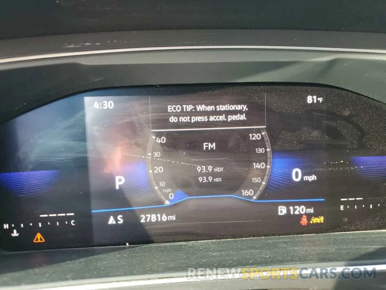 9 Photograph of a damaged car 3VV3B7AX2NM026049 VOLKSWAGEN TIGUAN 2022