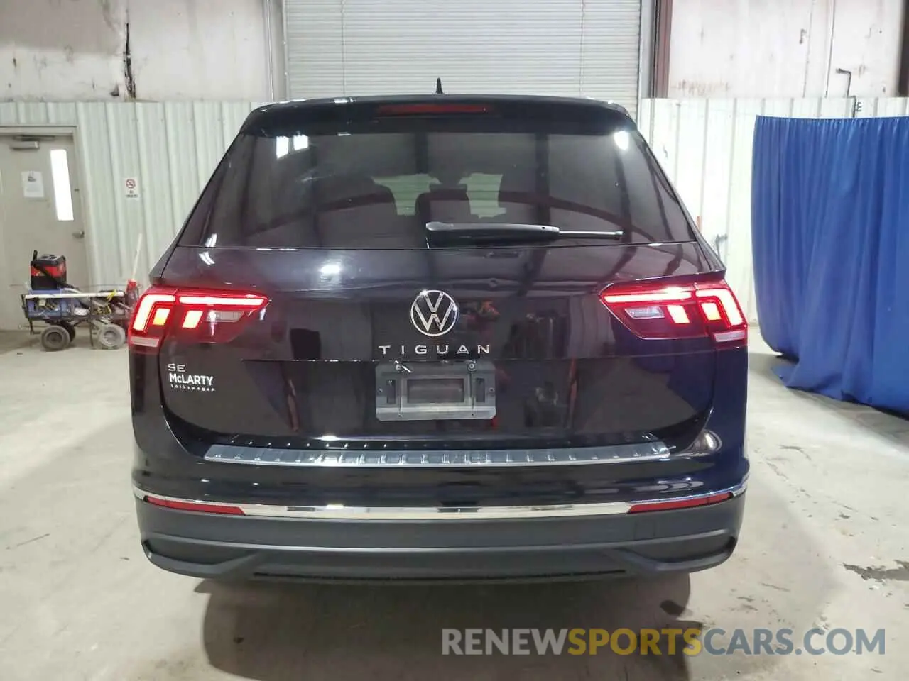 6 Photograph of a damaged car 3VV3B7AX4NM139808 VOLKSWAGEN TIGUAN 2022