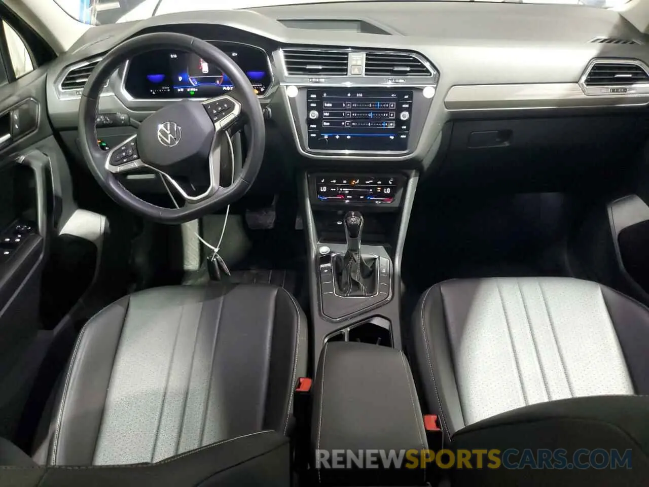 8 Photograph of a damaged car 3VV3B7AX4NM139808 VOLKSWAGEN TIGUAN 2022