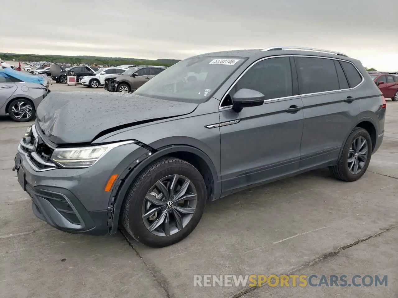 1 Photograph of a damaged car 3VV3B7AX4NM160402 VOLKSWAGEN TIGUAN 2022
