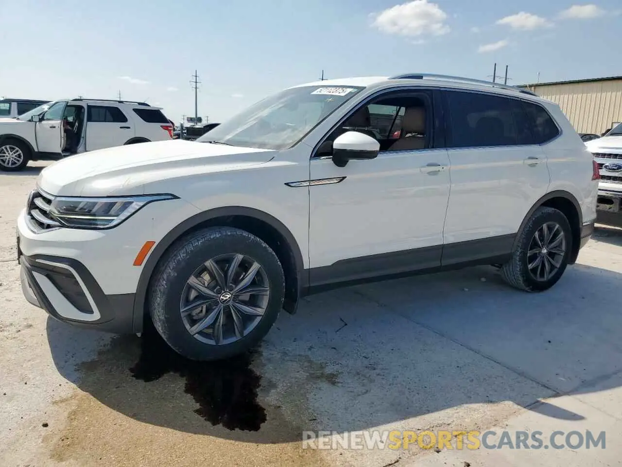 1 Фотография поврежденного автомобиля 3VV3B7AX8NM162220 VOLKSWAGEN TIGUAN 2022