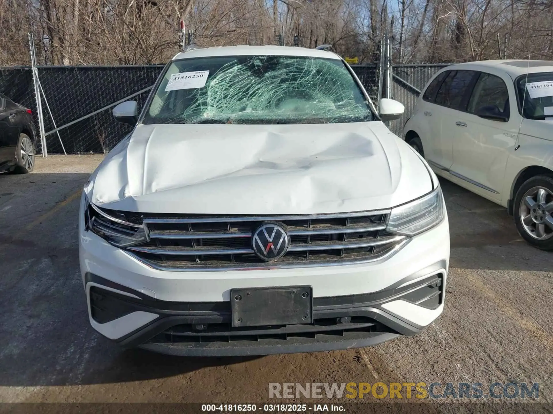 13 Photograph of a damaged car 3VV3B7AX9NM076592 VOLKSWAGEN TIGUAN 2022