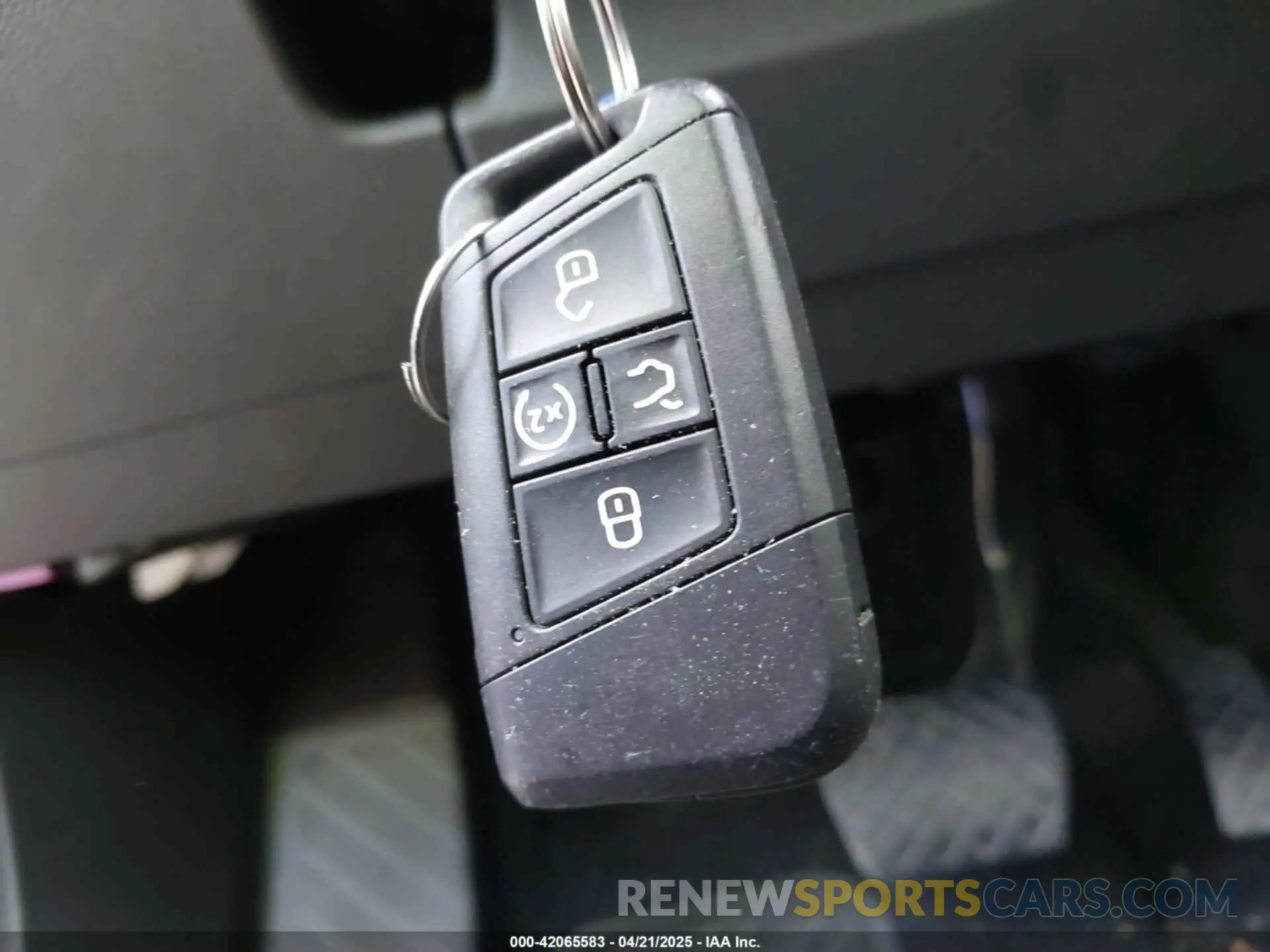 11 Photograph of a damaged car 3VV3B7AX9NM089164 VOLKSWAGEN TIGUAN 2022