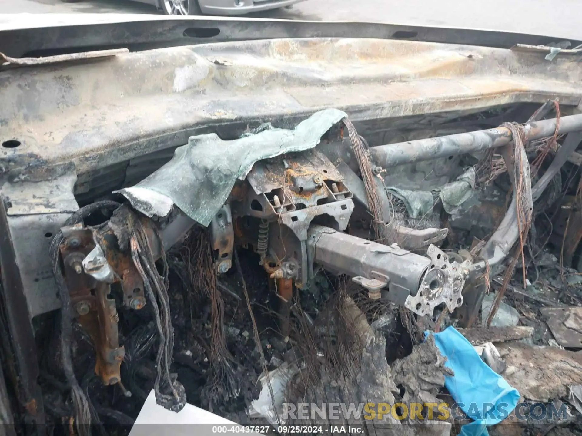 14 Photograph of a damaged car 3VV3B7AXXNM163448 VOLKSWAGEN TIGUAN 2022