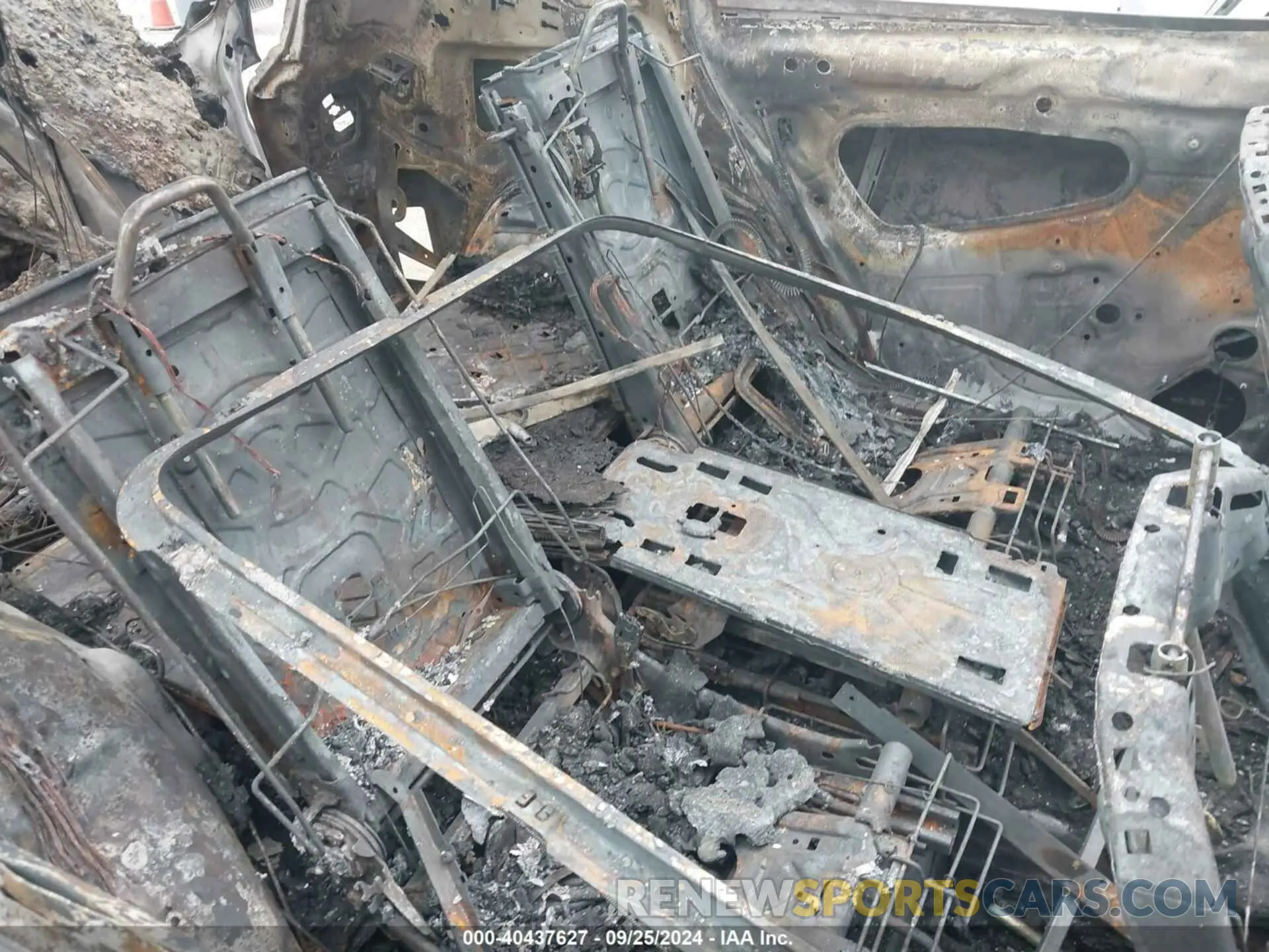 8 Photograph of a damaged car 3VV3B7AXXNM163448 VOLKSWAGEN TIGUAN 2022