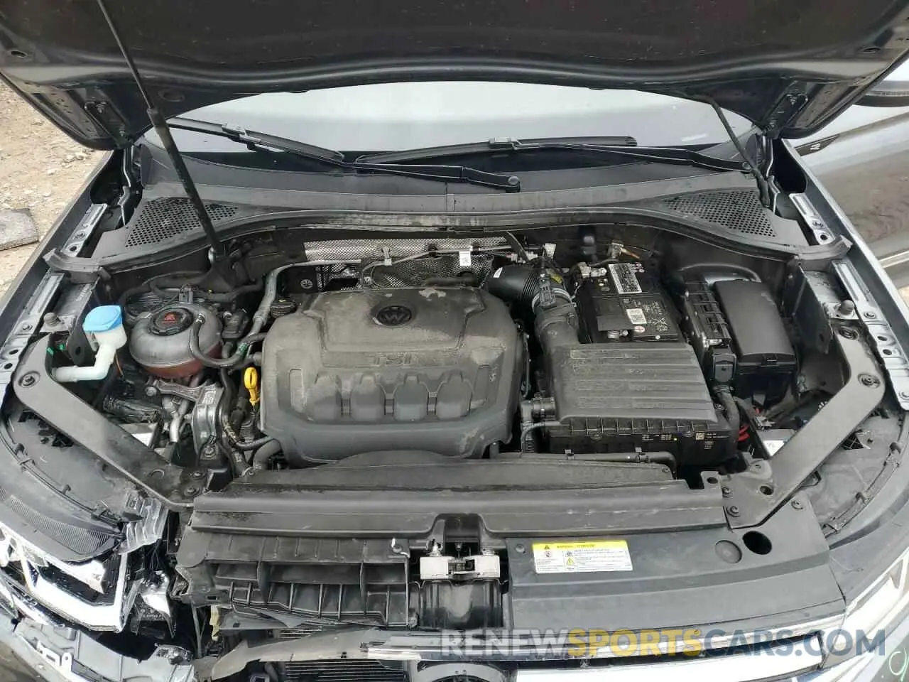 11 Photograph of a damaged car 3VV4B7AX0NM068434 VOLKSWAGEN TIGUAN 2022