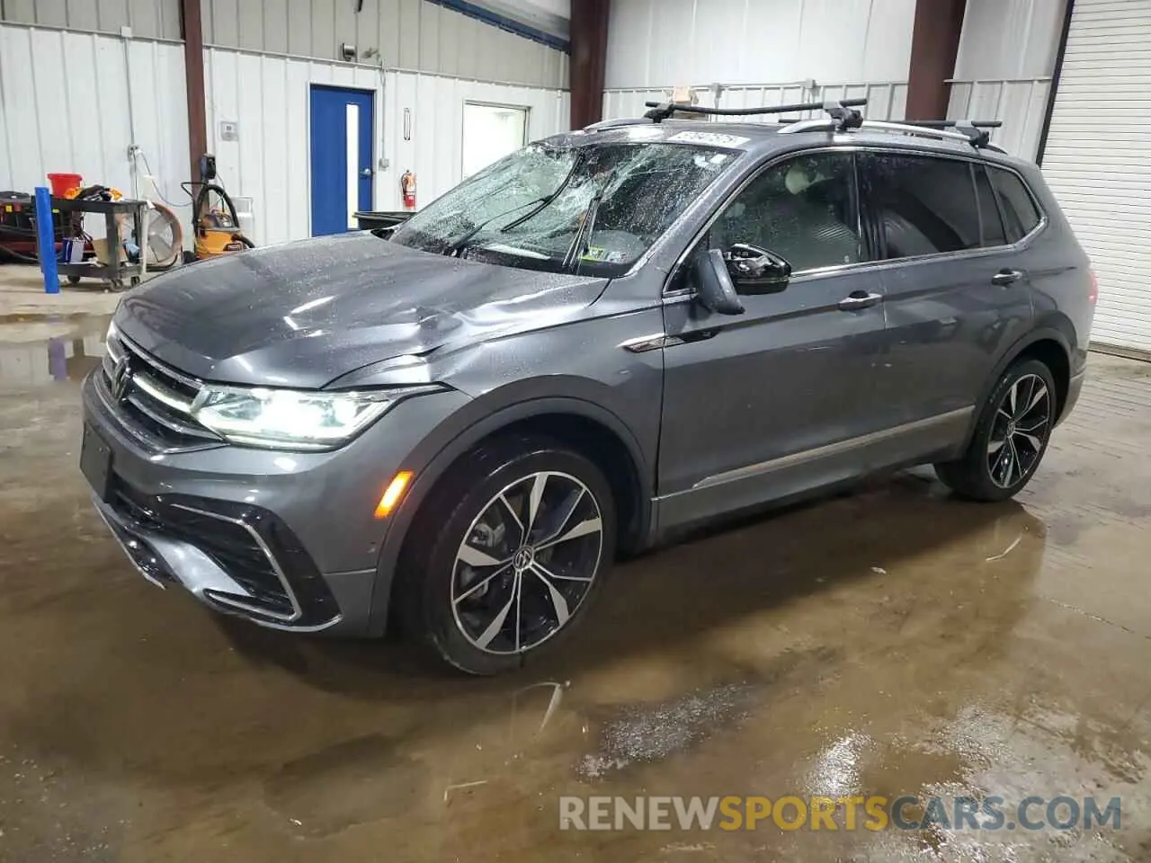 1 Photograph of a damaged car 3VV4B7AX9NM013397 VOLKSWAGEN TIGUAN 2022