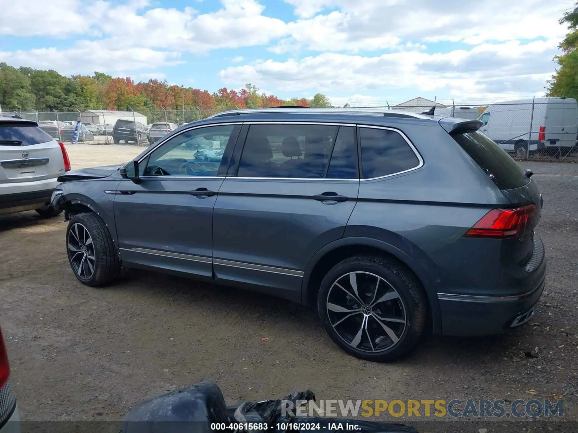 15 Photograph of a damaged car 3VV4B7AX9NM092537 VOLKSWAGEN TIGUAN 2022