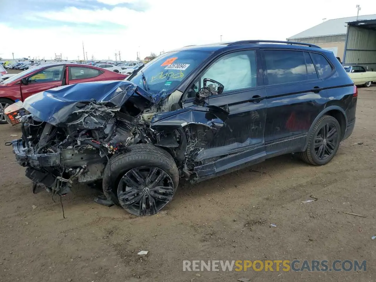 1 Photograph of a damaged car 3VV8B7AX0NM094324 VOLKSWAGEN TIGUAN 2022