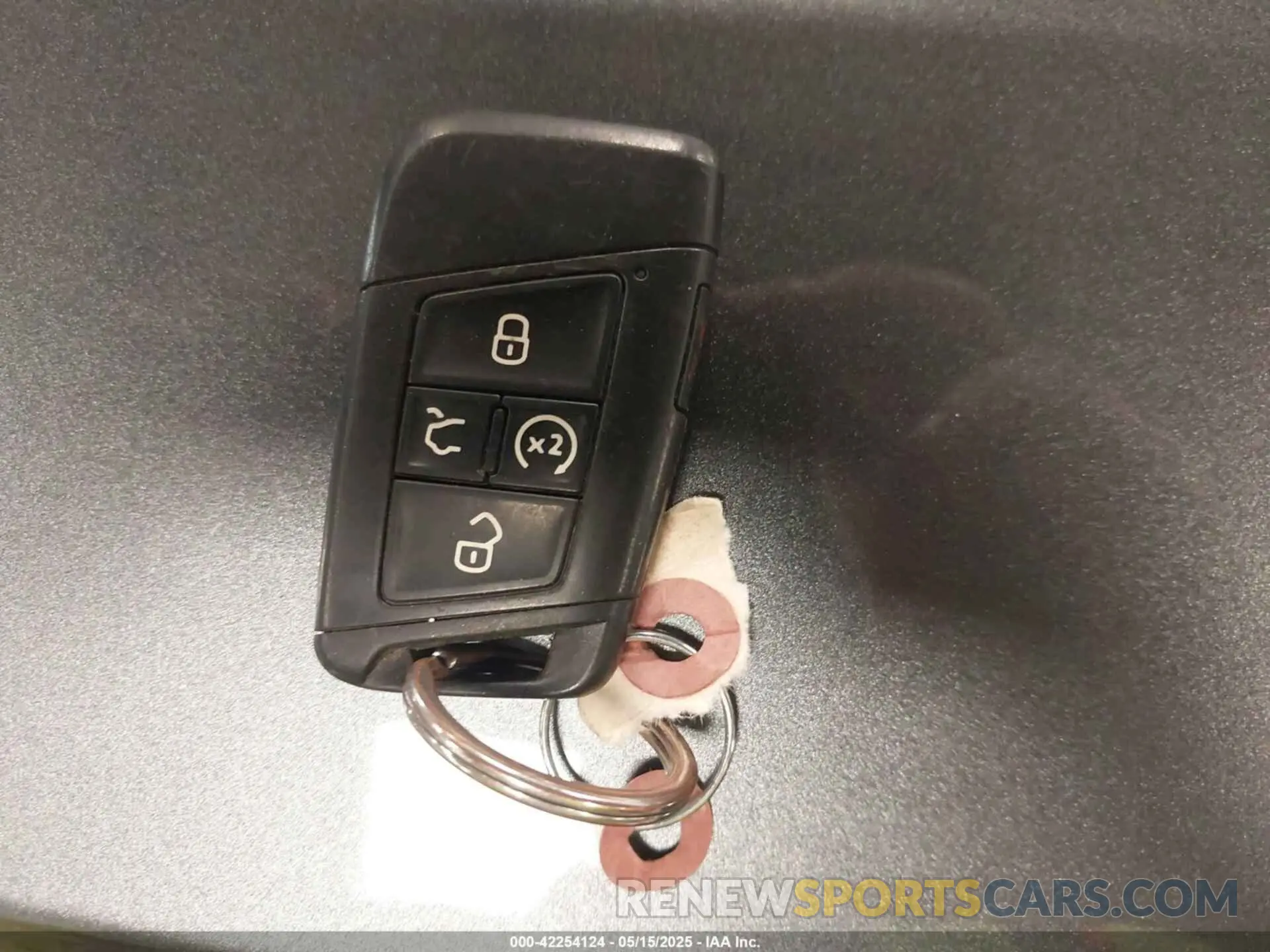 11 Photograph of a damaged car 3VV8B7AX1NM111194 VOLKSWAGEN TIGUAN 2022