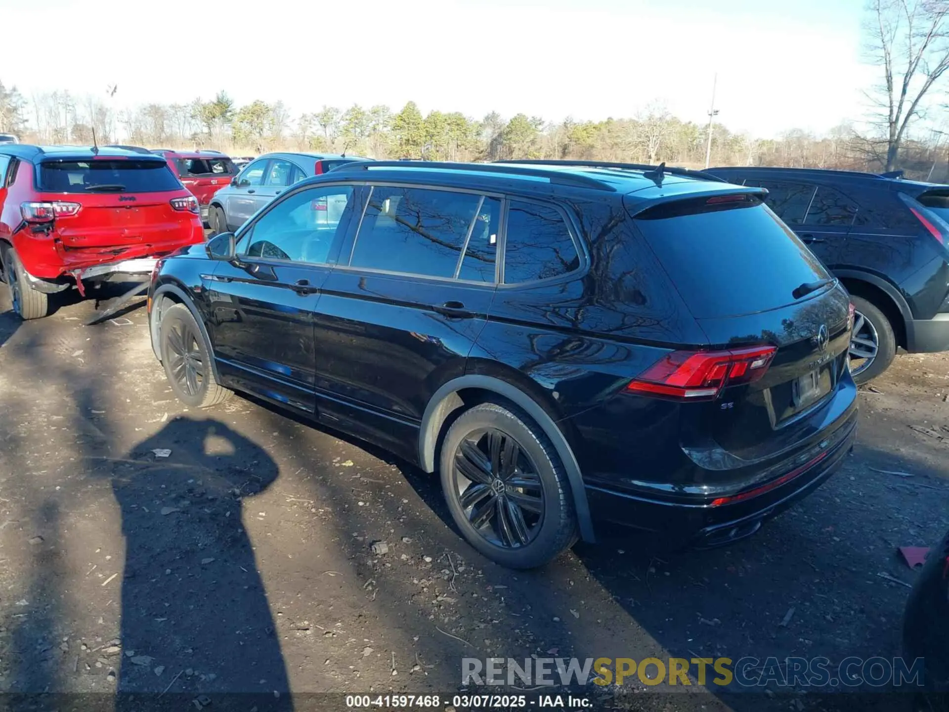 3 Photograph of a damaged car 3VV8B7AX2NM029751 VOLKSWAGEN TIGUAN 2022