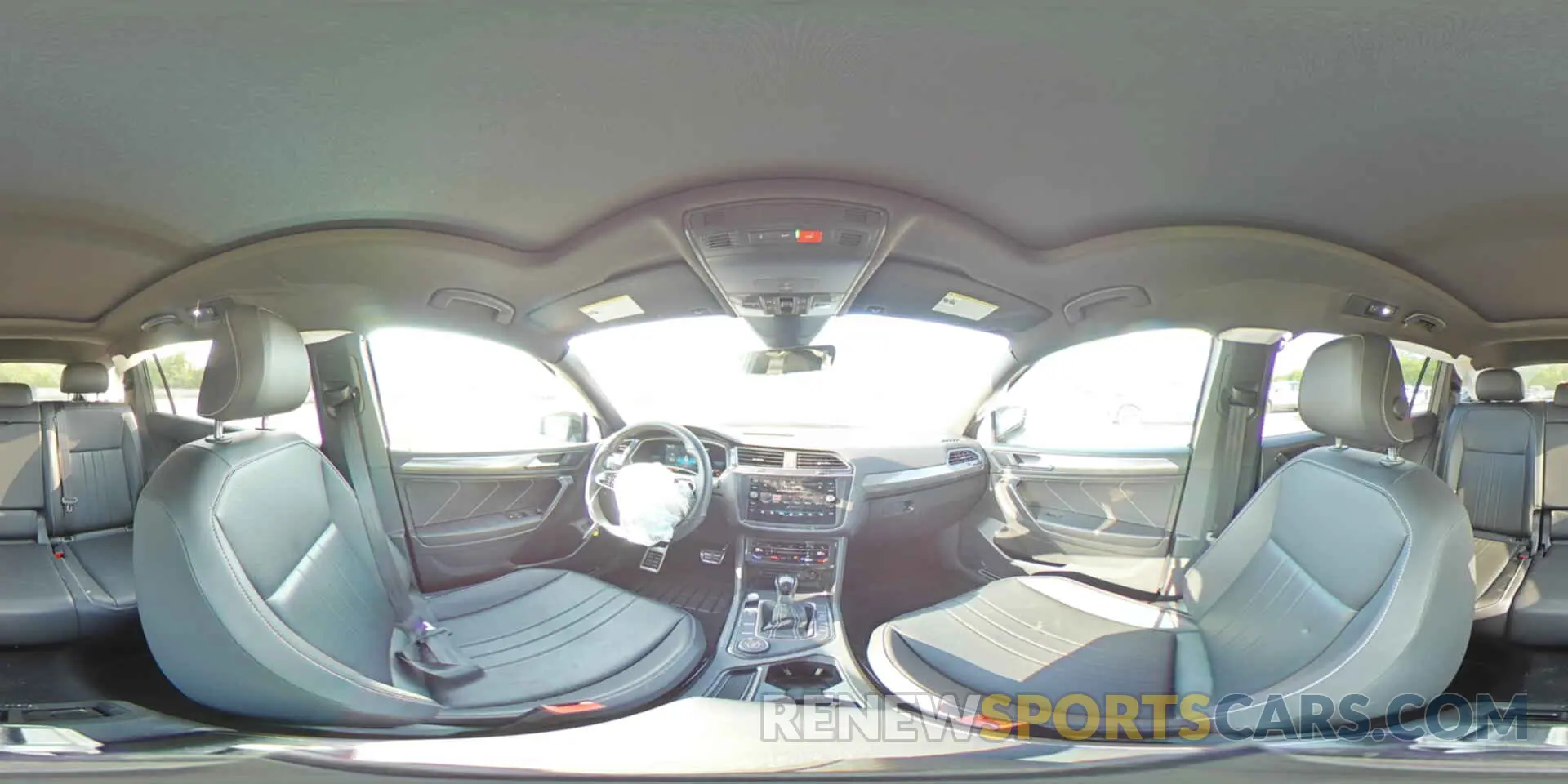 16 Photograph of a damaged car 3VV8B7AX2NM061826 VOLKSWAGEN TIGUAN 2022