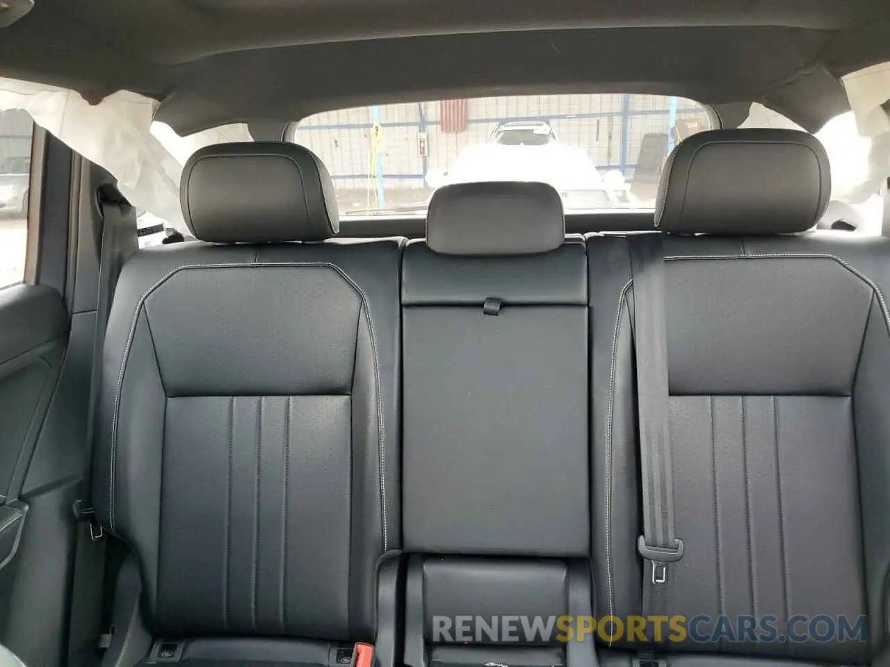 10 Photograph of a damaged car 3VV8B7AX7NM103911 VOLKSWAGEN TIGUAN 2022