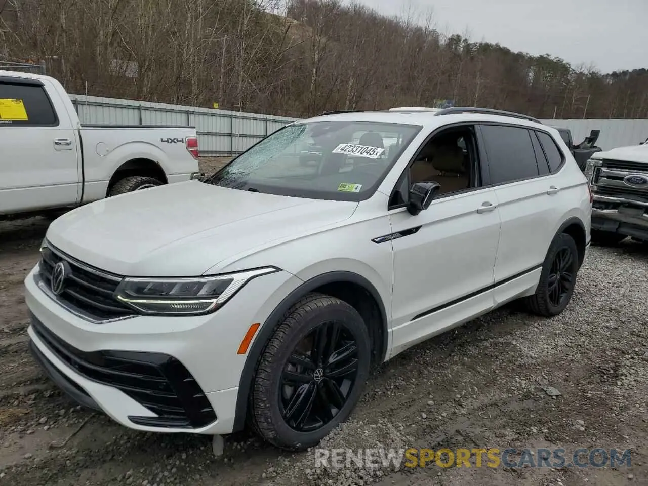 1 Photograph of a damaged car 3VV8B7AX8NM072183 VOLKSWAGEN TIGUAN 2022