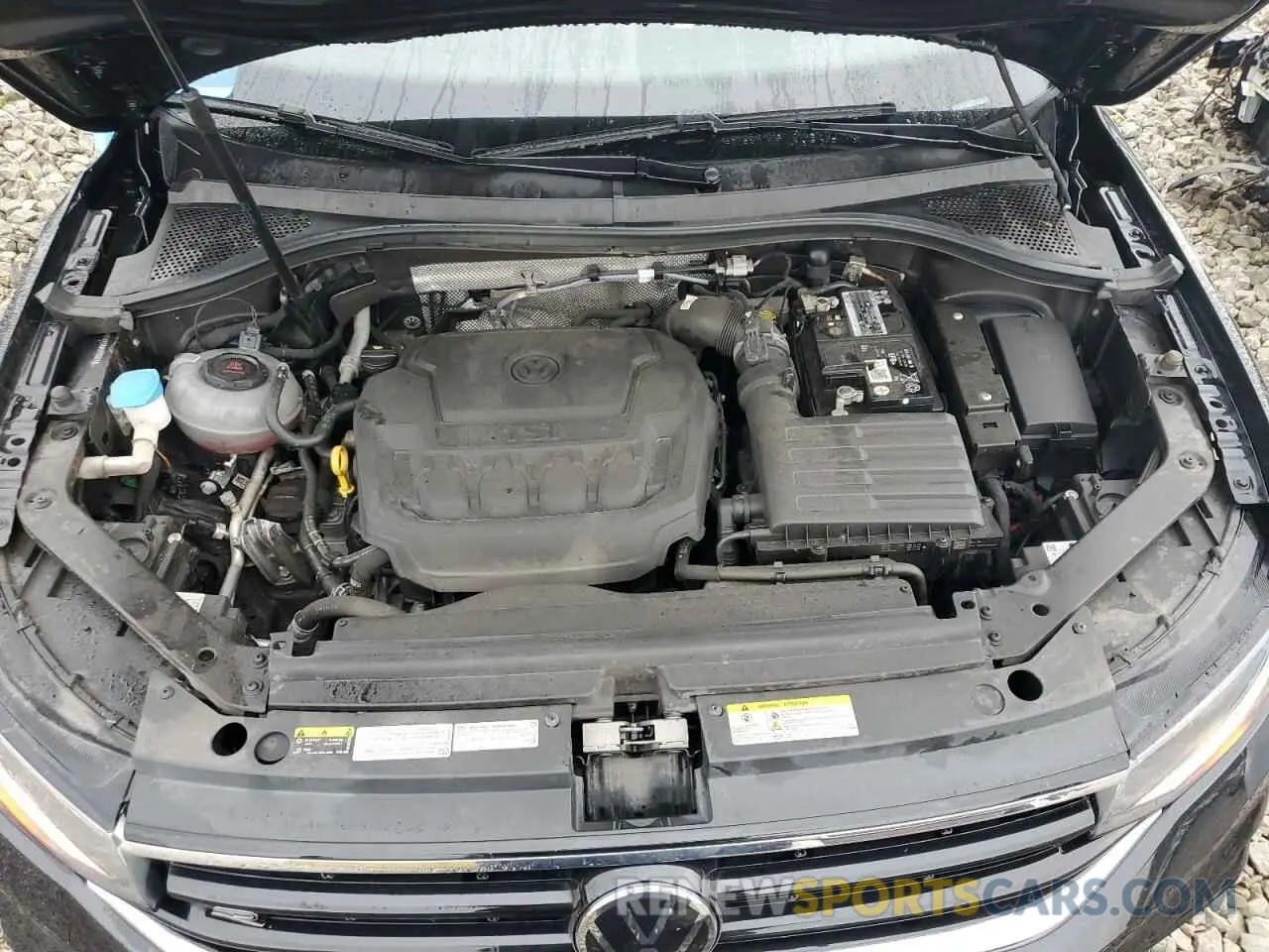 12 Photograph of a damaged car 3VV8B7AX9NM053318 VOLKSWAGEN TIGUAN 2022