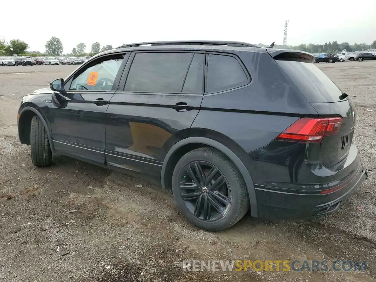 2 Photograph of a damaged car 3VV8B7AX9NM053318 VOLKSWAGEN TIGUAN 2022