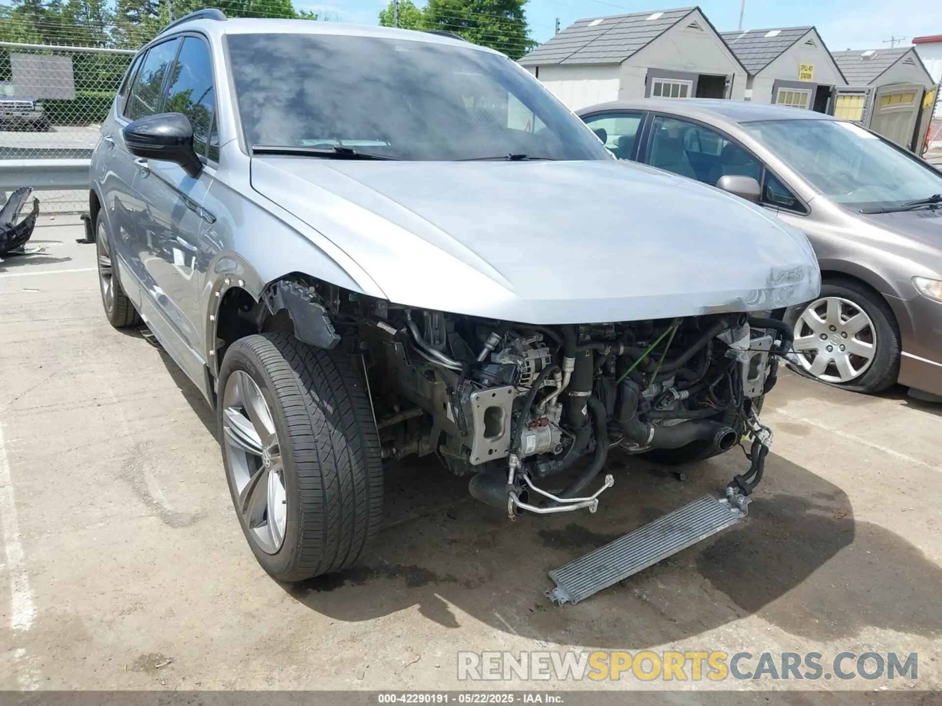 1 Фотография поврежденного автомобиля 3VV8B7AX9NM093043 VOLKSWAGEN TIGUAN 2022
