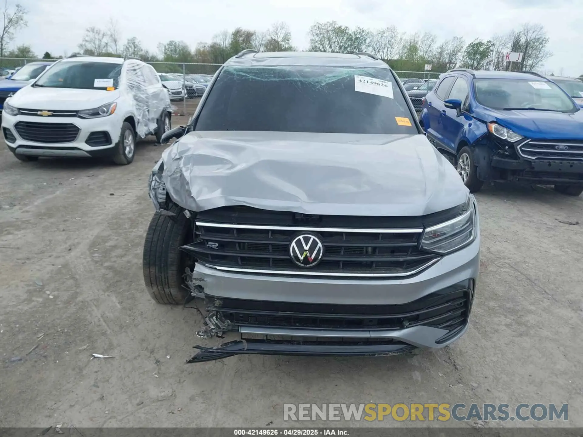 12 Фотография поврежденного автомобиля 3VVCB7AX1NM065960 VOLKSWAGEN TIGUAN 2022