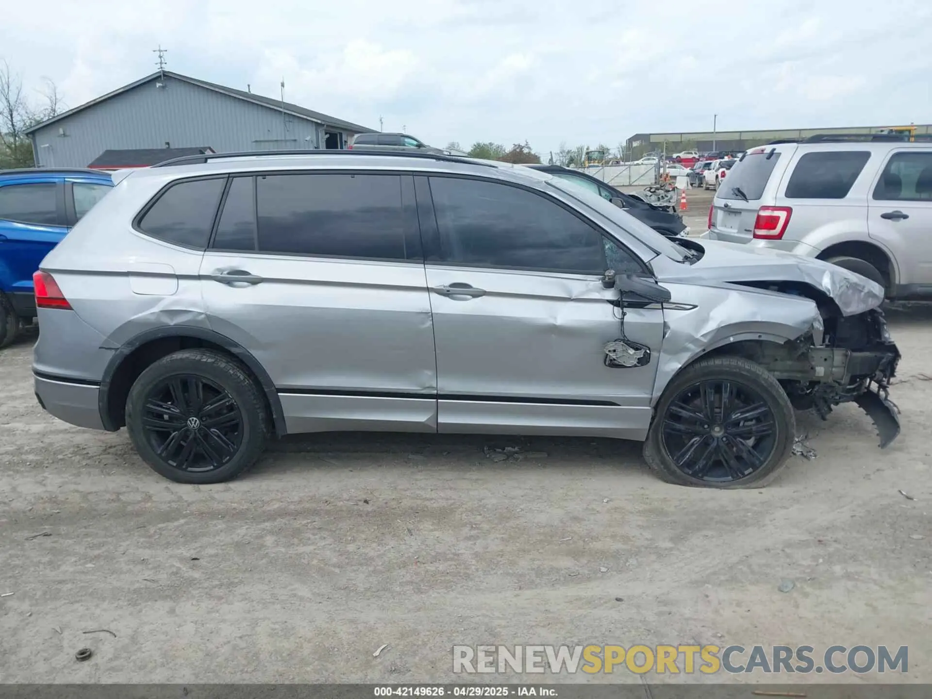 13 Фотография поврежденного автомобиля 3VVCB7AX1NM065960 VOLKSWAGEN TIGUAN 2022