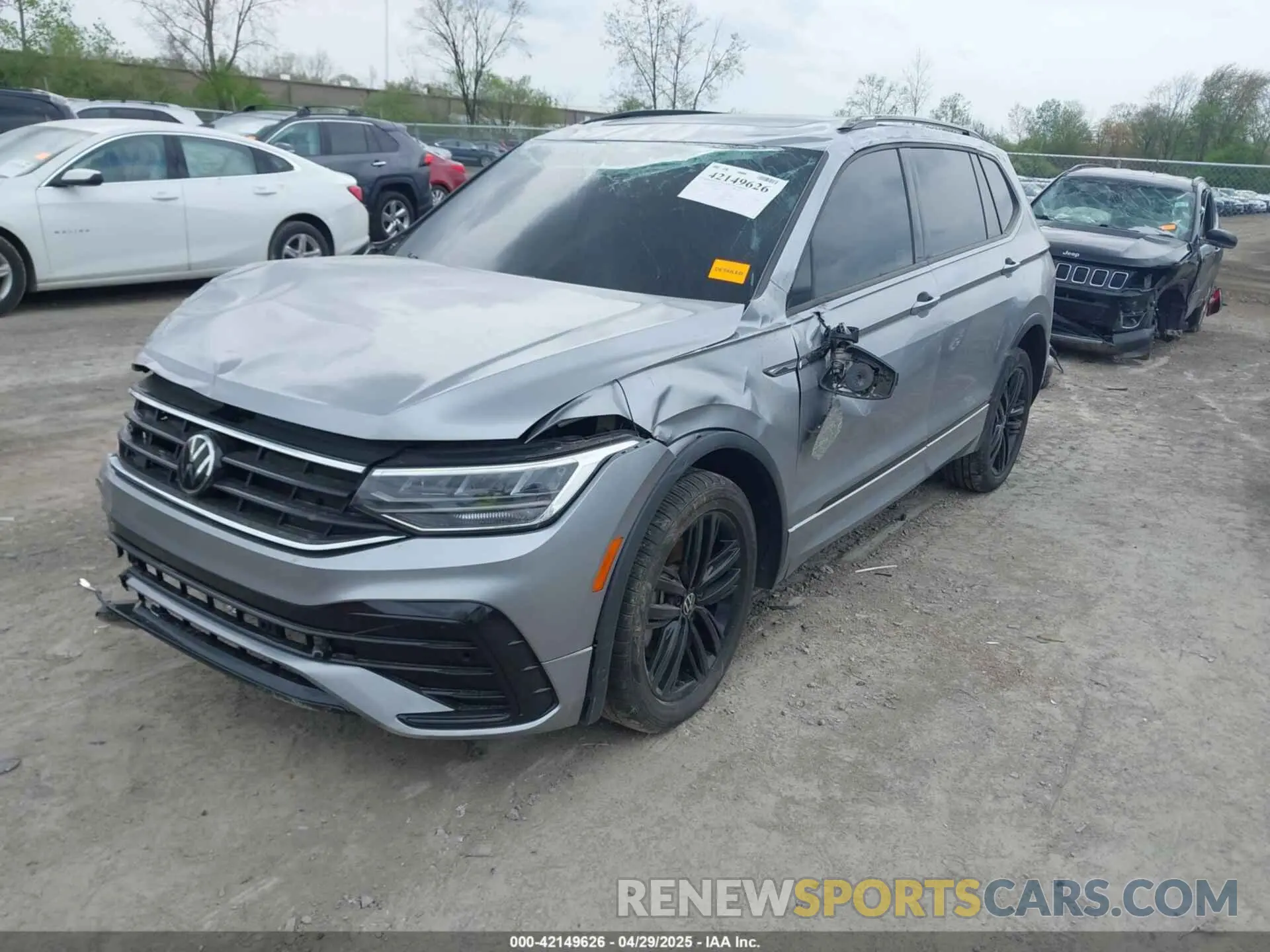 2 Фотография поврежденного автомобиля 3VVCB7AX1NM065960 VOLKSWAGEN TIGUAN 2022