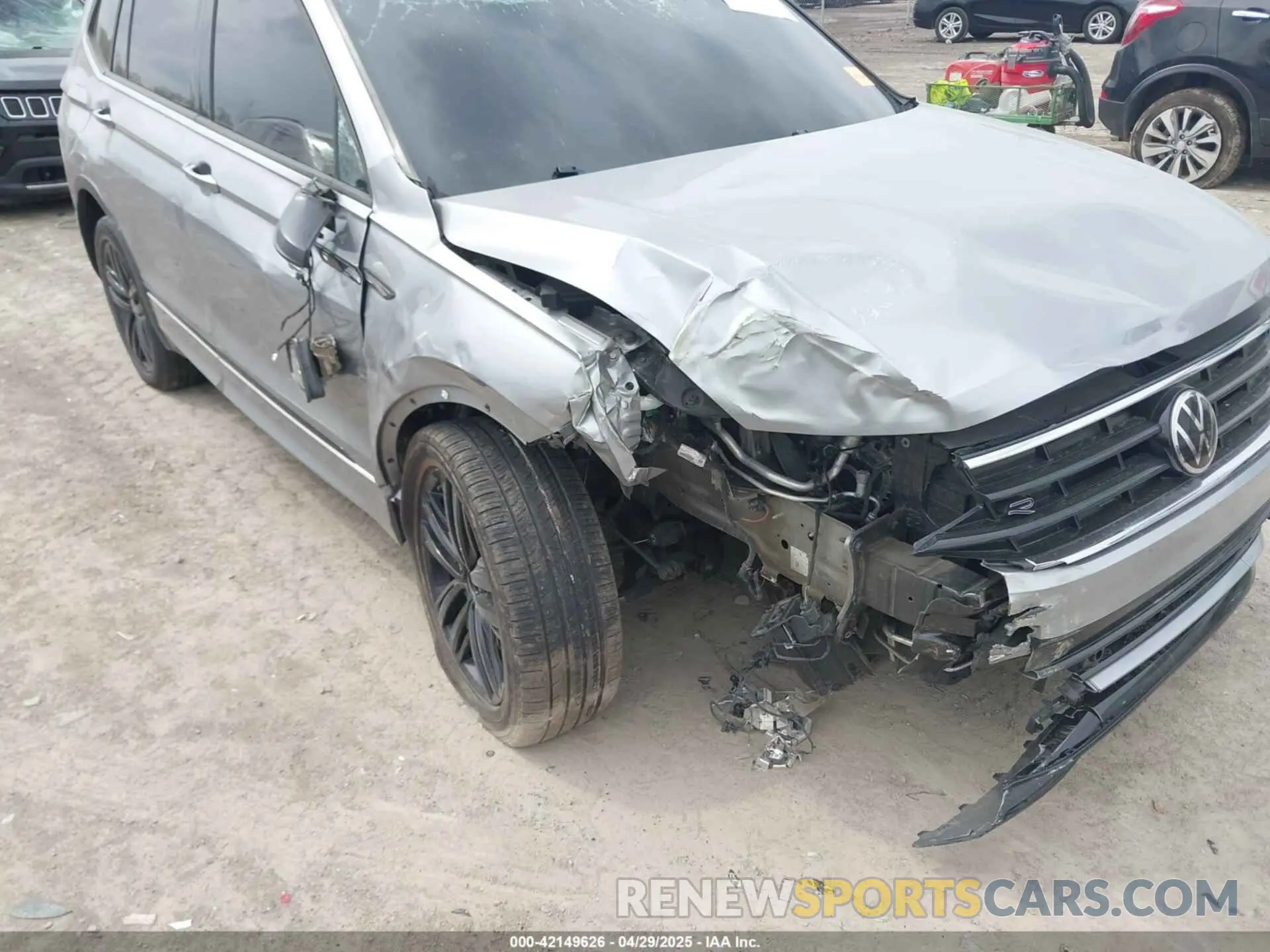6 Фотография поврежденного автомобиля 3VVCB7AX1NM065960 VOLKSWAGEN TIGUAN 2022