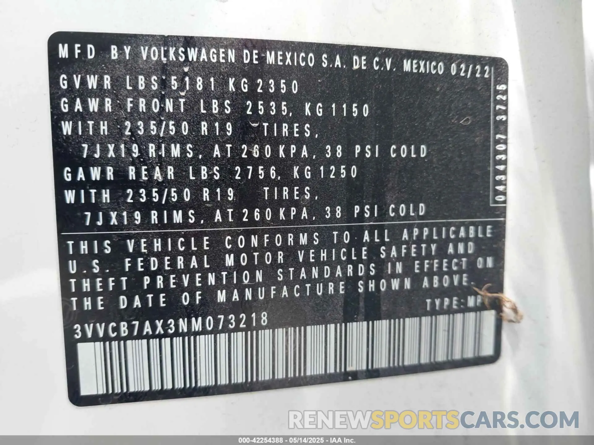 9 Photograph of a damaged car 3VVCB7AX3NM073218 VOLKSWAGEN TIGUAN 2022