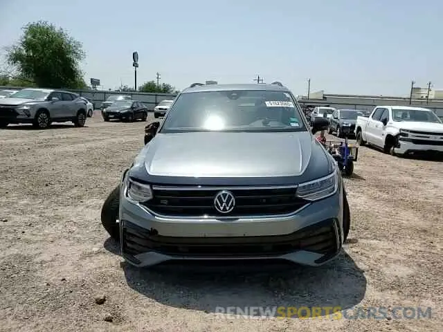 12 Photograph of a damaged car 3VVCB7AX3NM097020 VOLKSWAGEN TIGUAN 2022