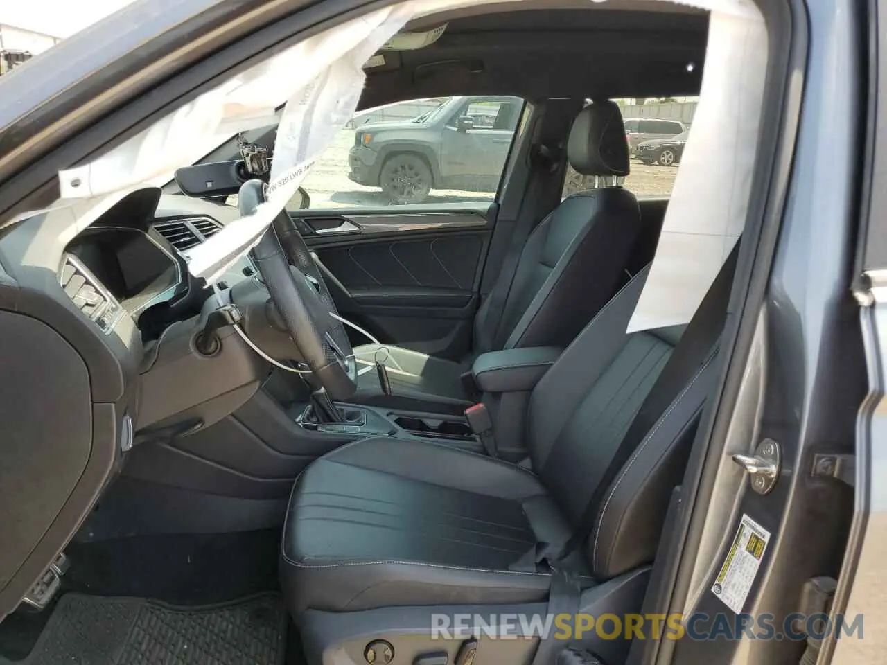 7 Photograph of a damaged car 3VVCB7AX3NM097020 VOLKSWAGEN TIGUAN 2022