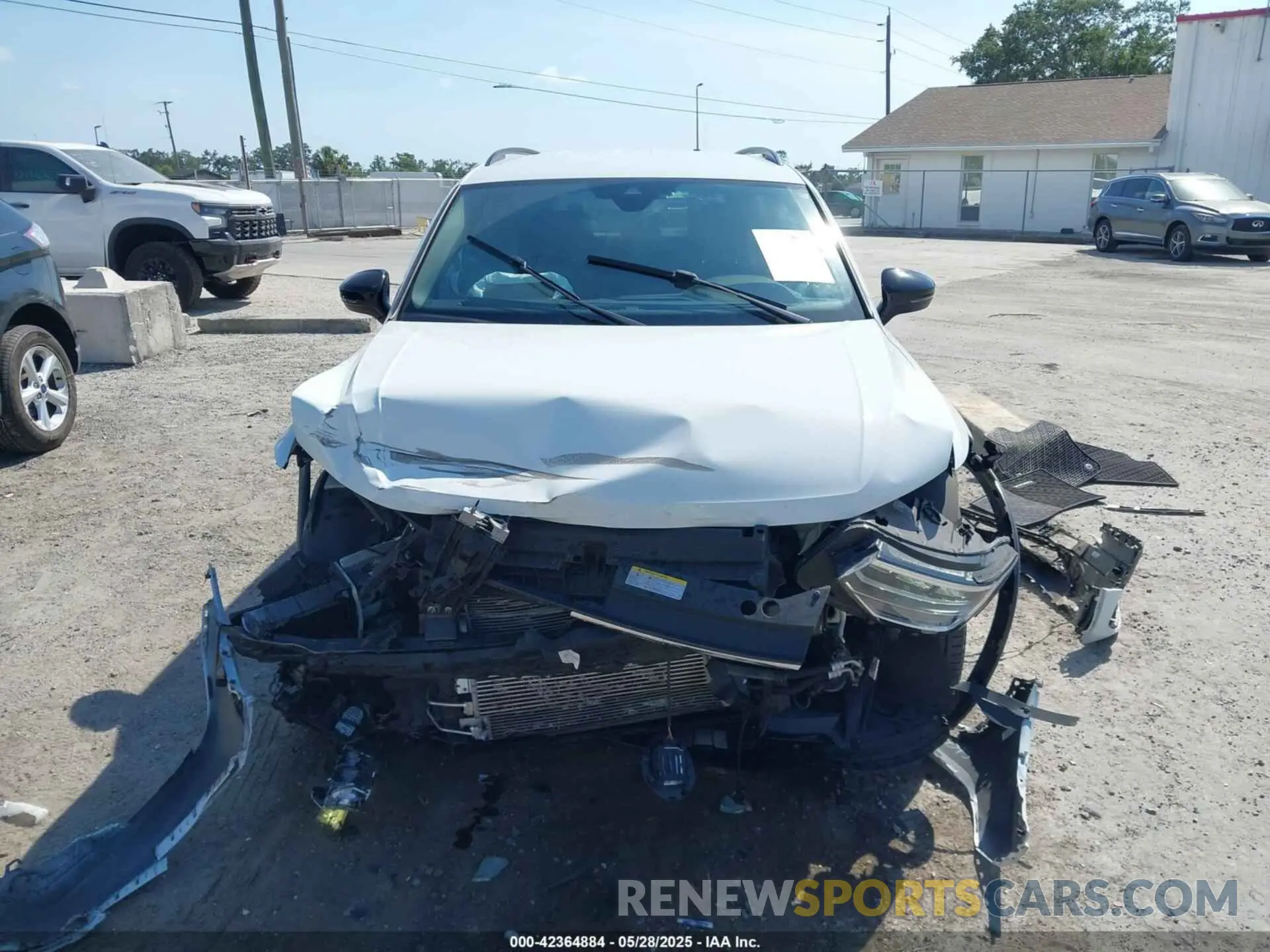 11 Фотография поврежденного автомобиля 3VVCB7AX5NM009696 VOLKSWAGEN TIGUAN 2022