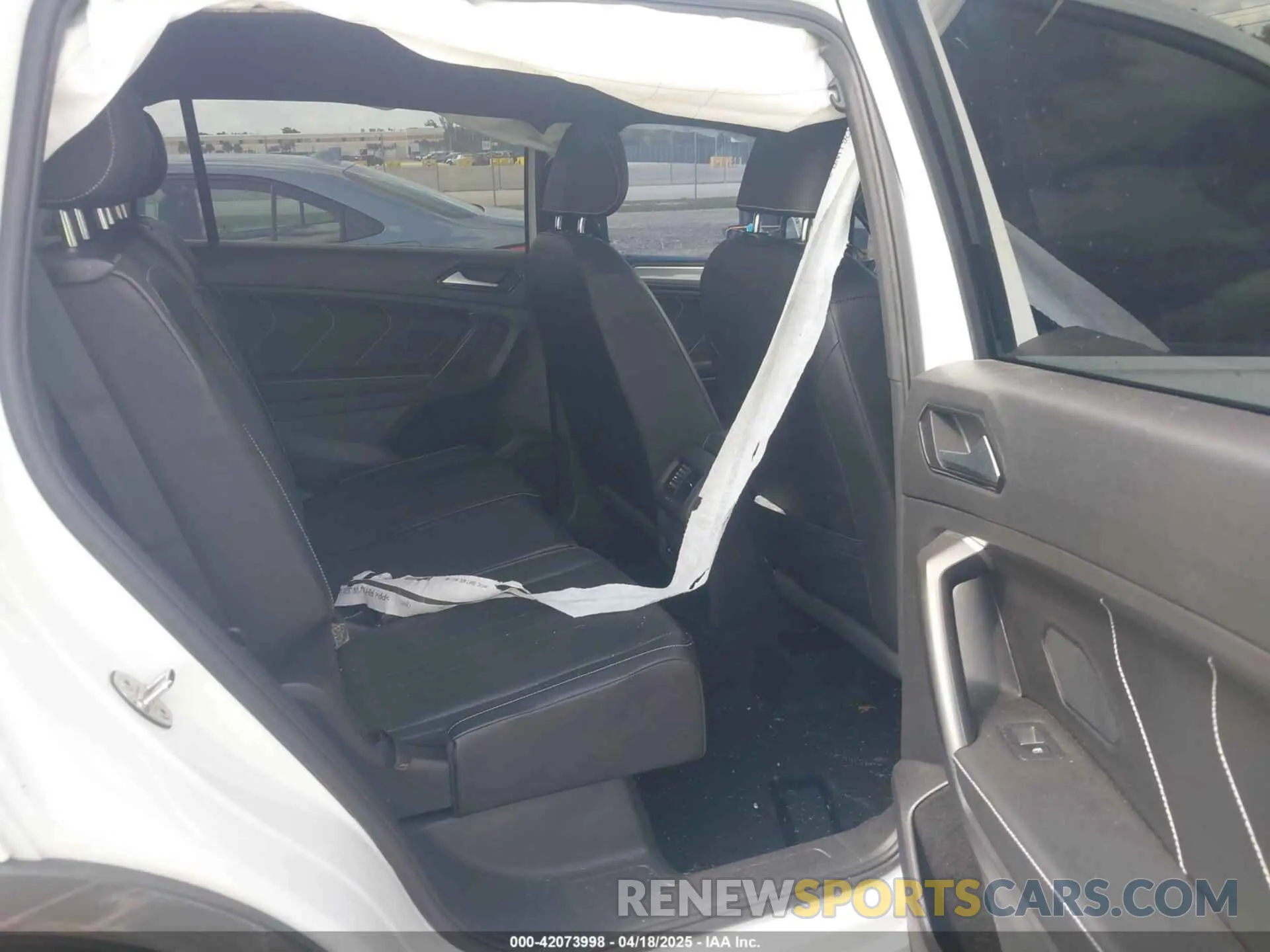 8 Фотография поврежденного автомобиля 3VVCB7AX5NM040222 VOLKSWAGEN TIGUAN 2022