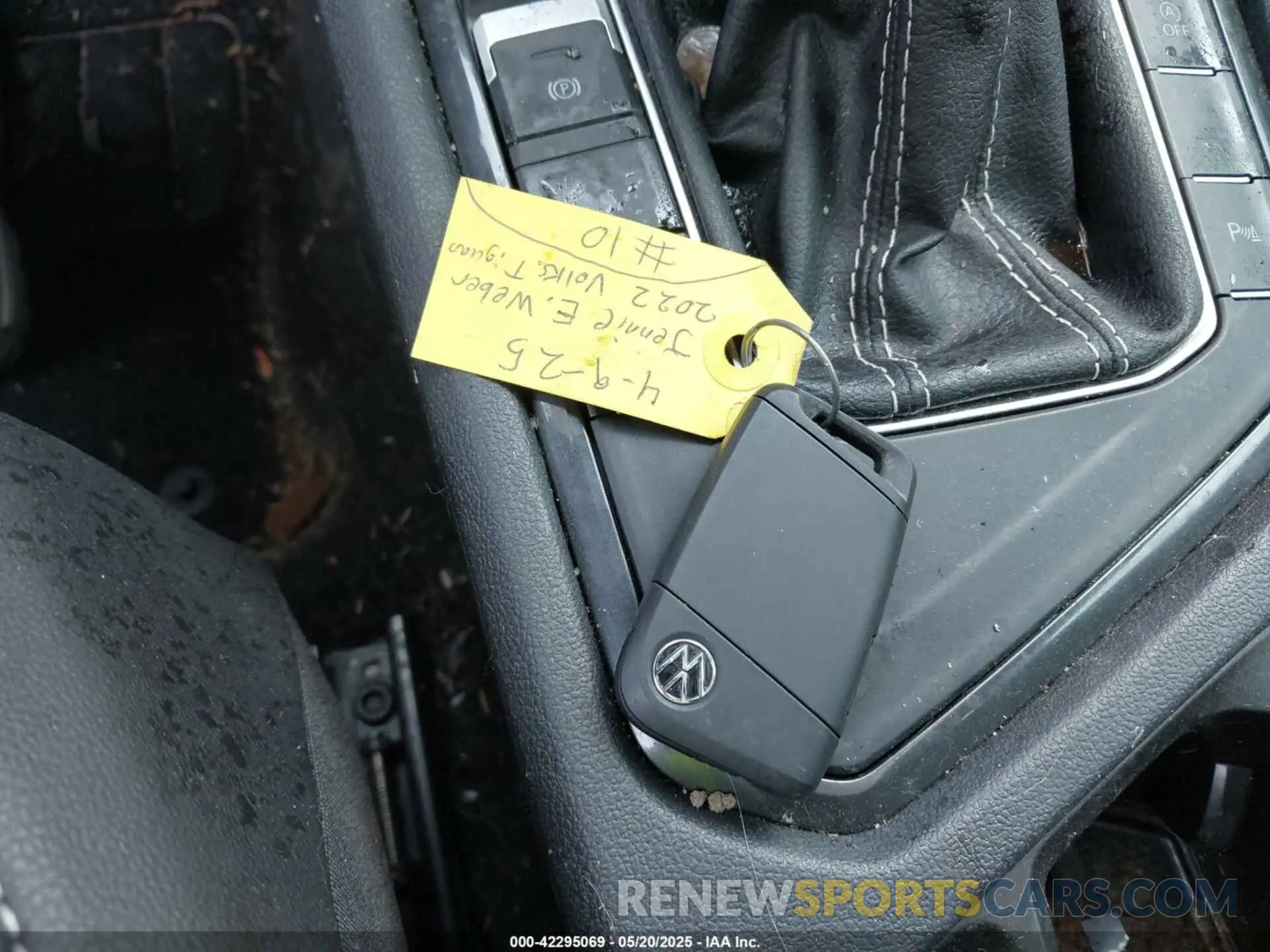 11 Фотография поврежденного автомобиля 3VVCB7AX5NM104260 VOLKSWAGEN TIGUAN 2022