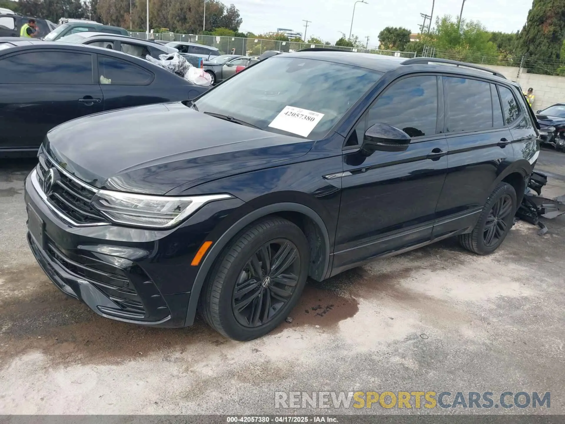 2 Фотография поврежденного автомобиля 3VVCB7AX6NM165794 VOLKSWAGEN TIGUAN 2022