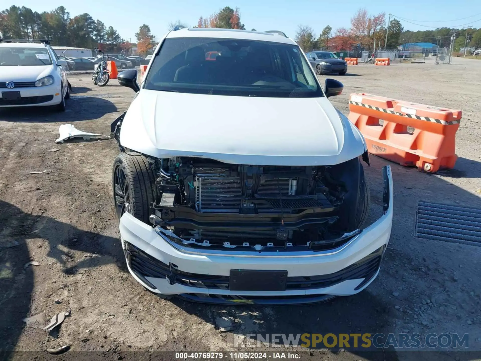 13 Фотография поврежденного автомобиля 3VVCB7AX8NM131565 VOLKSWAGEN TIGUAN 2022