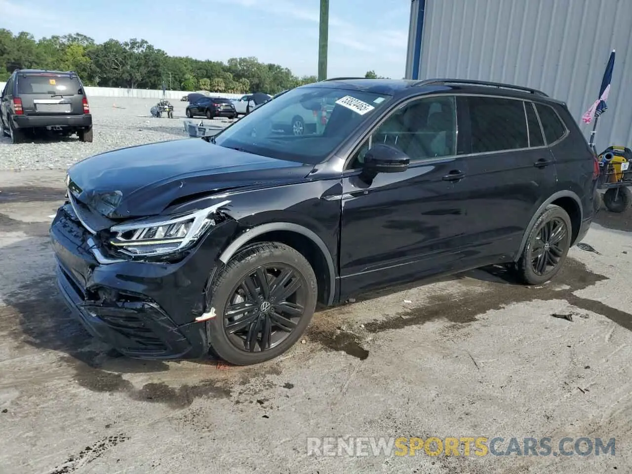 1 Фотография поврежденного автомобиля 3VVCB7AX9NM099855 VOLKSWAGEN TIGUAN 2022