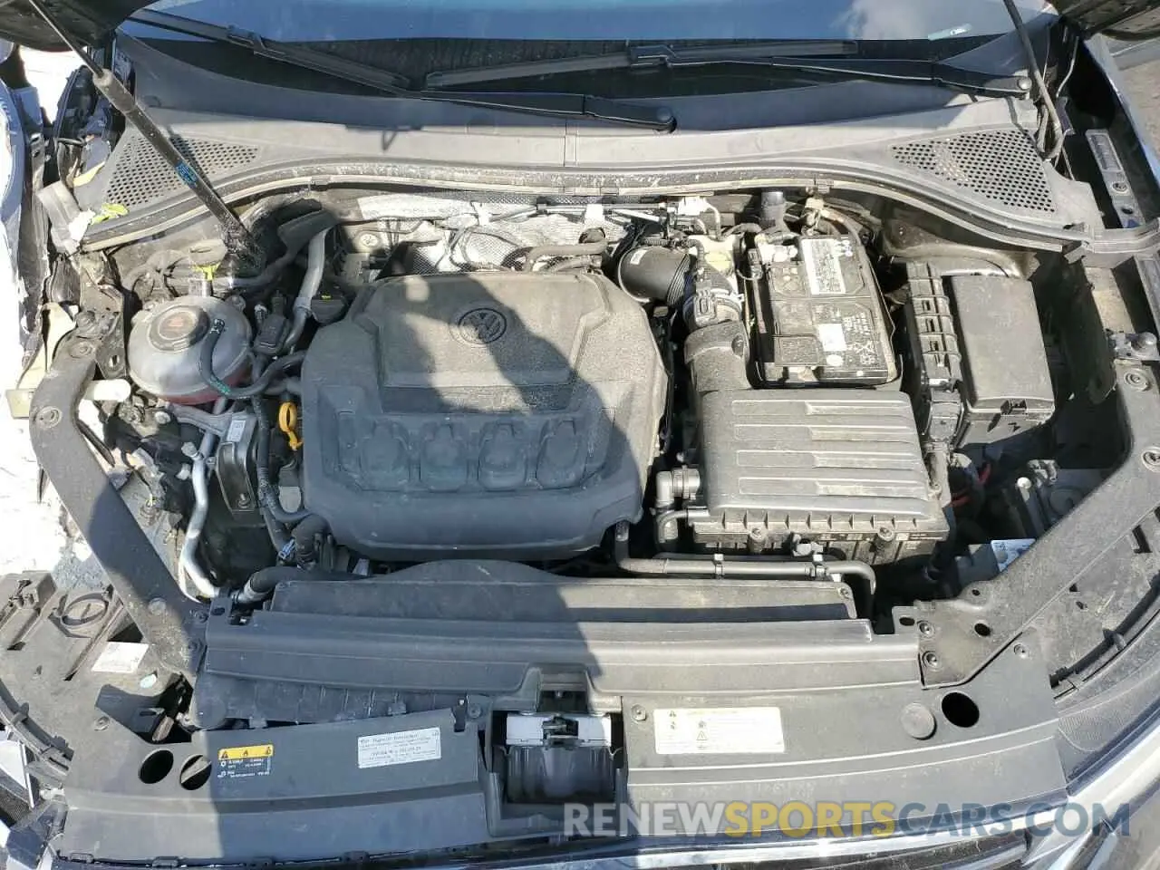 12 Photograph of a damaged car 3VVCB7AXXNM044895 VOLKSWAGEN TIGUAN 2022