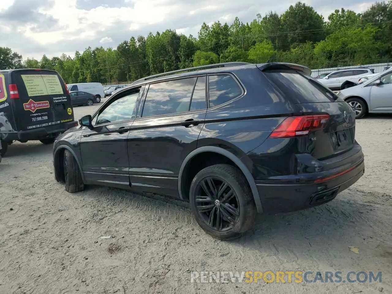 2 Photograph of a damaged car 3VVCB7AXXNM044895 VOLKSWAGEN TIGUAN 2022