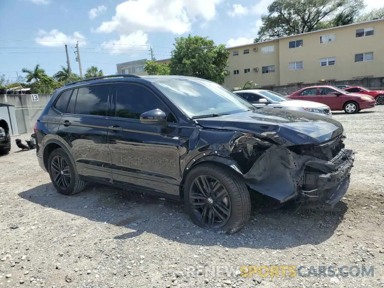 4 Photograph of a damaged car 3VVCB7AXXNM080652 VOLKSWAGEN TIGUAN 2022