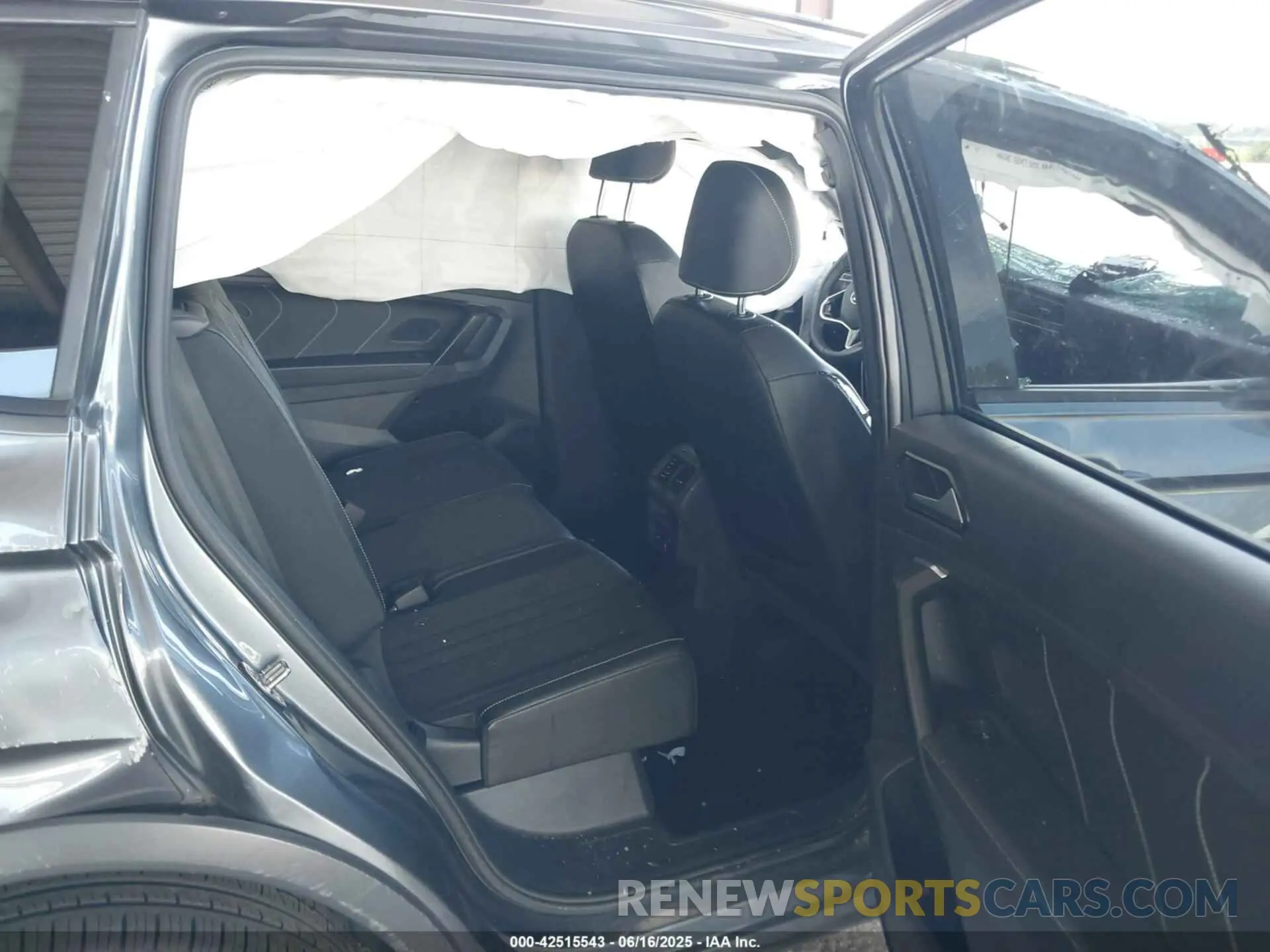 8 Фотография поврежденного автомобиля 3VVCB7AXXNM091425 VOLKSWAGEN TIGUAN 2022