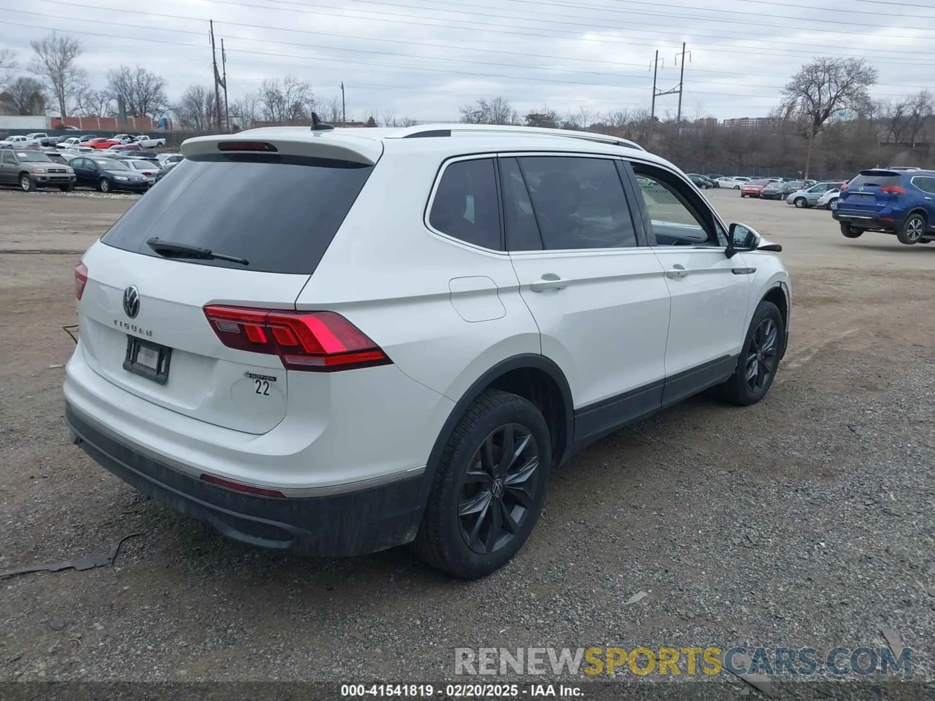 4 Фотография поврежденного автомобиля 3VV2B7AX8PM062519 VOLKSWAGEN TIGUAN 2023