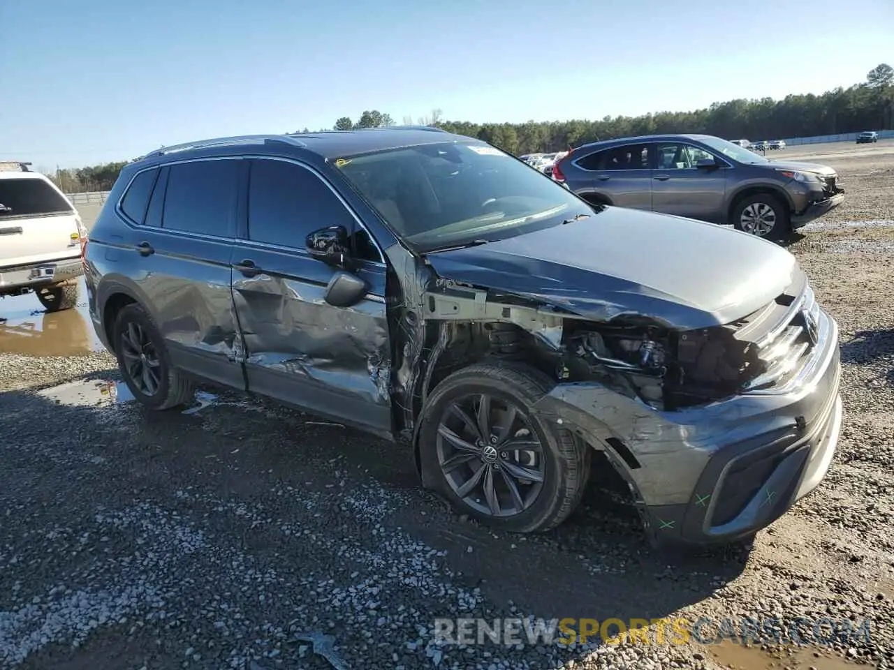 4 Фотография поврежденного автомобиля 3VV3B7AX2PM032503 VOLKSWAGEN TIGUAN 2023