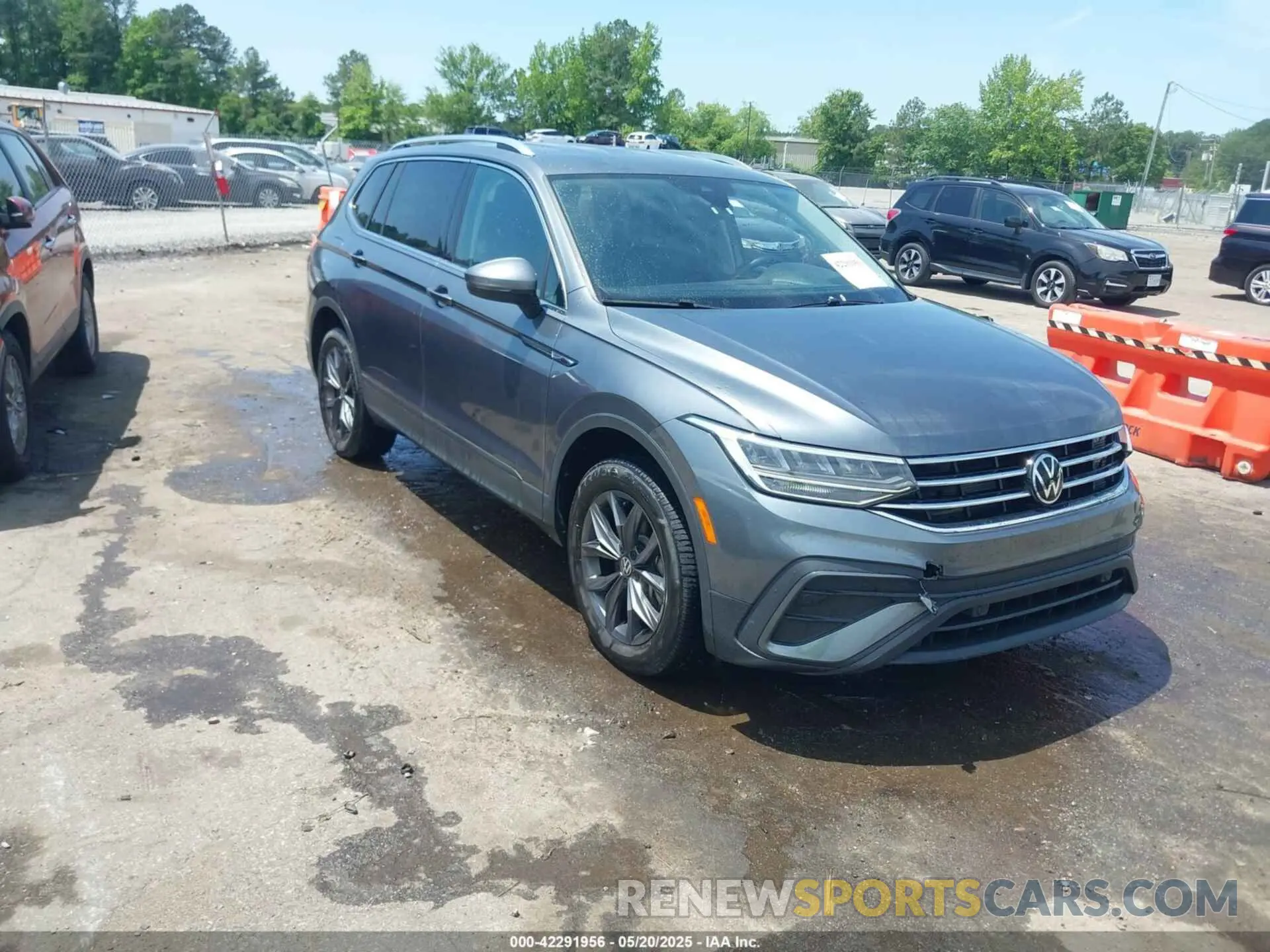 1 Photograph of a damaged car 3VV3B7AX3PM118743 VOLKSWAGEN TIGUAN 2023