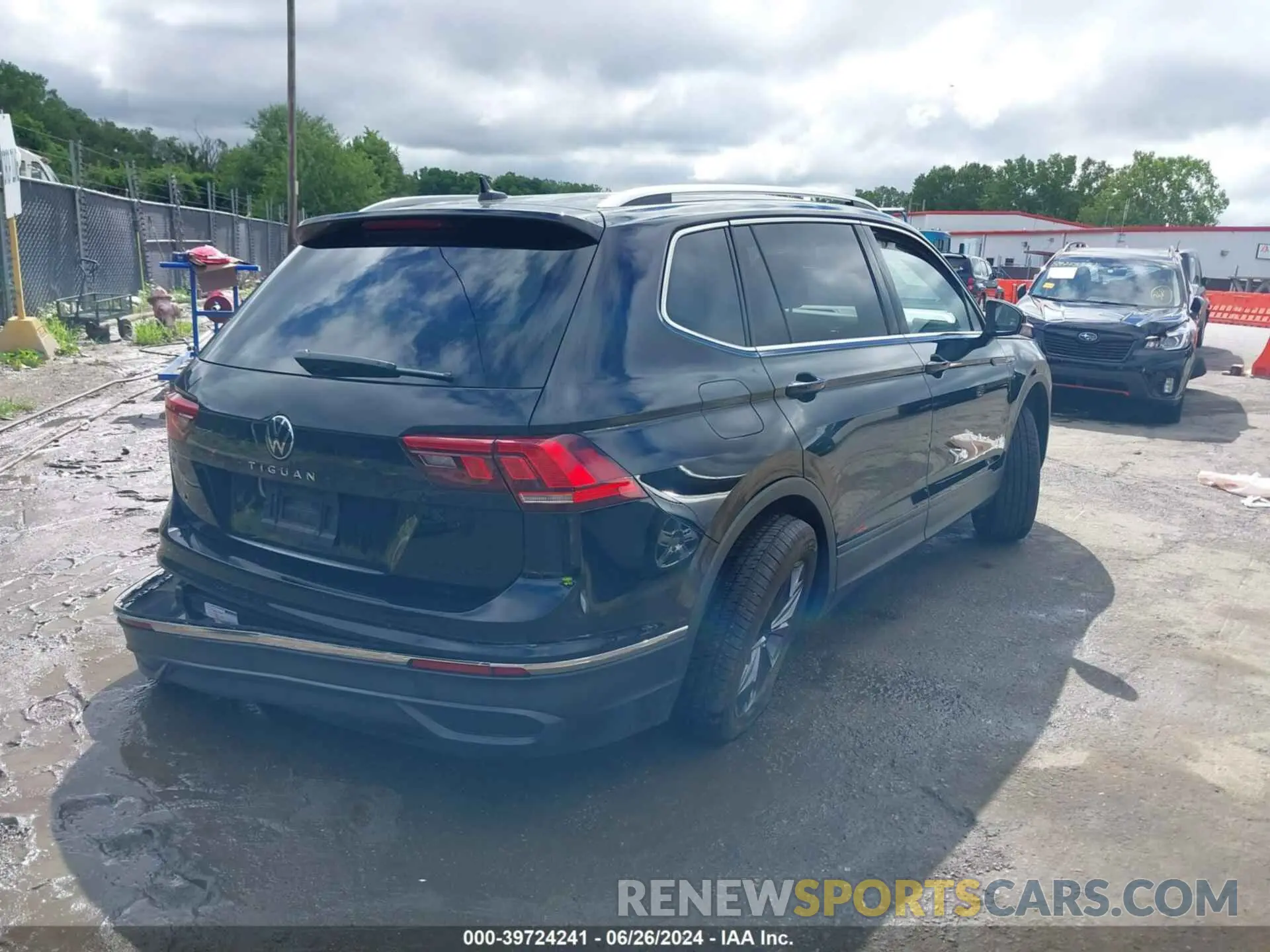 4 Фотография поврежденного автомобиля 3VV3B7AX4PM136264 VOLKSWAGEN TIGUAN 2023