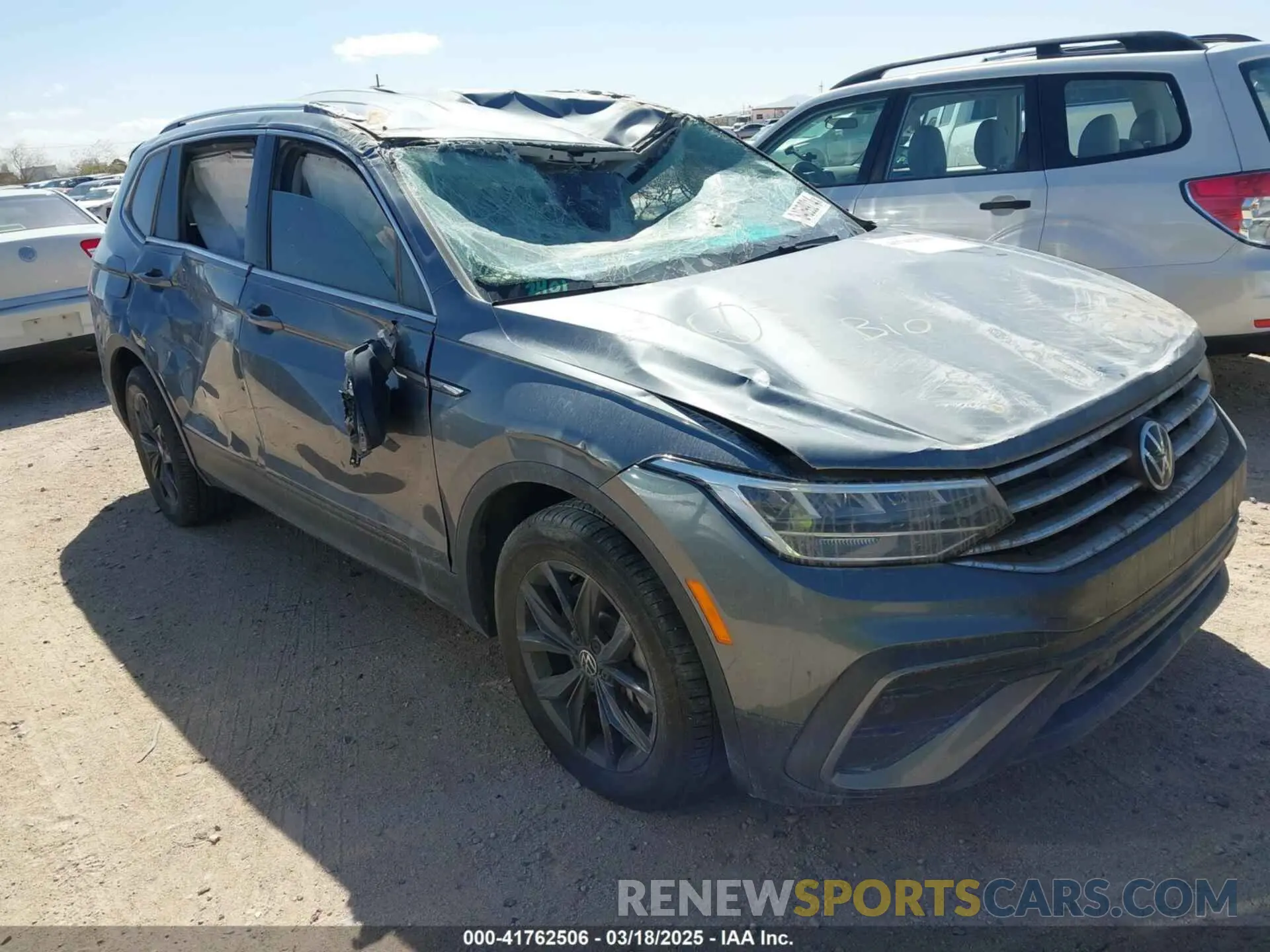 1 Photograph of a damaged car 3VV3B7AX5PM018742 VOLKSWAGEN TIGUAN 2023