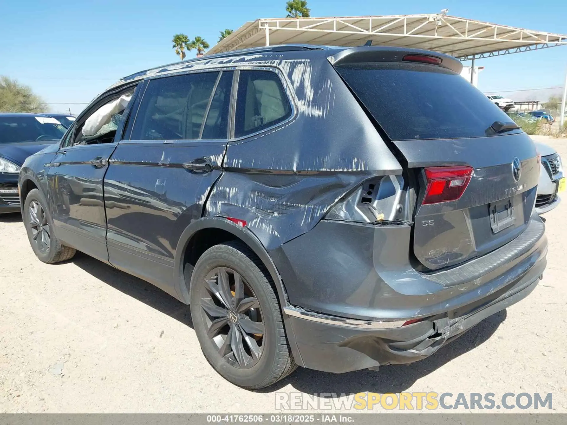 6 Photograph of a damaged car 3VV3B7AX5PM018742 VOLKSWAGEN TIGUAN 2023
