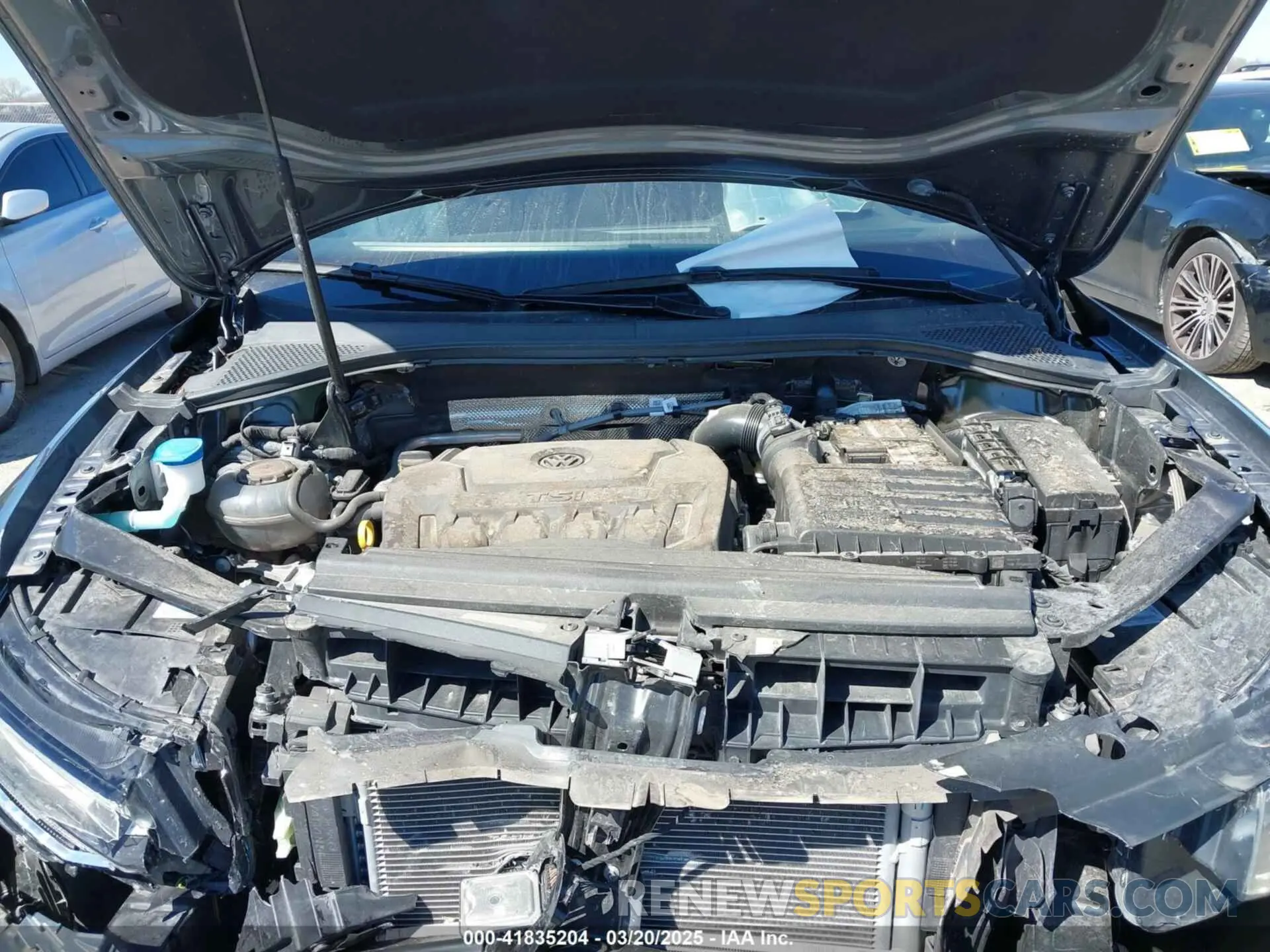 10 Photograph of a damaged car 3VV3B7AX5PM142378 VOLKSWAGEN TIGUAN 2023