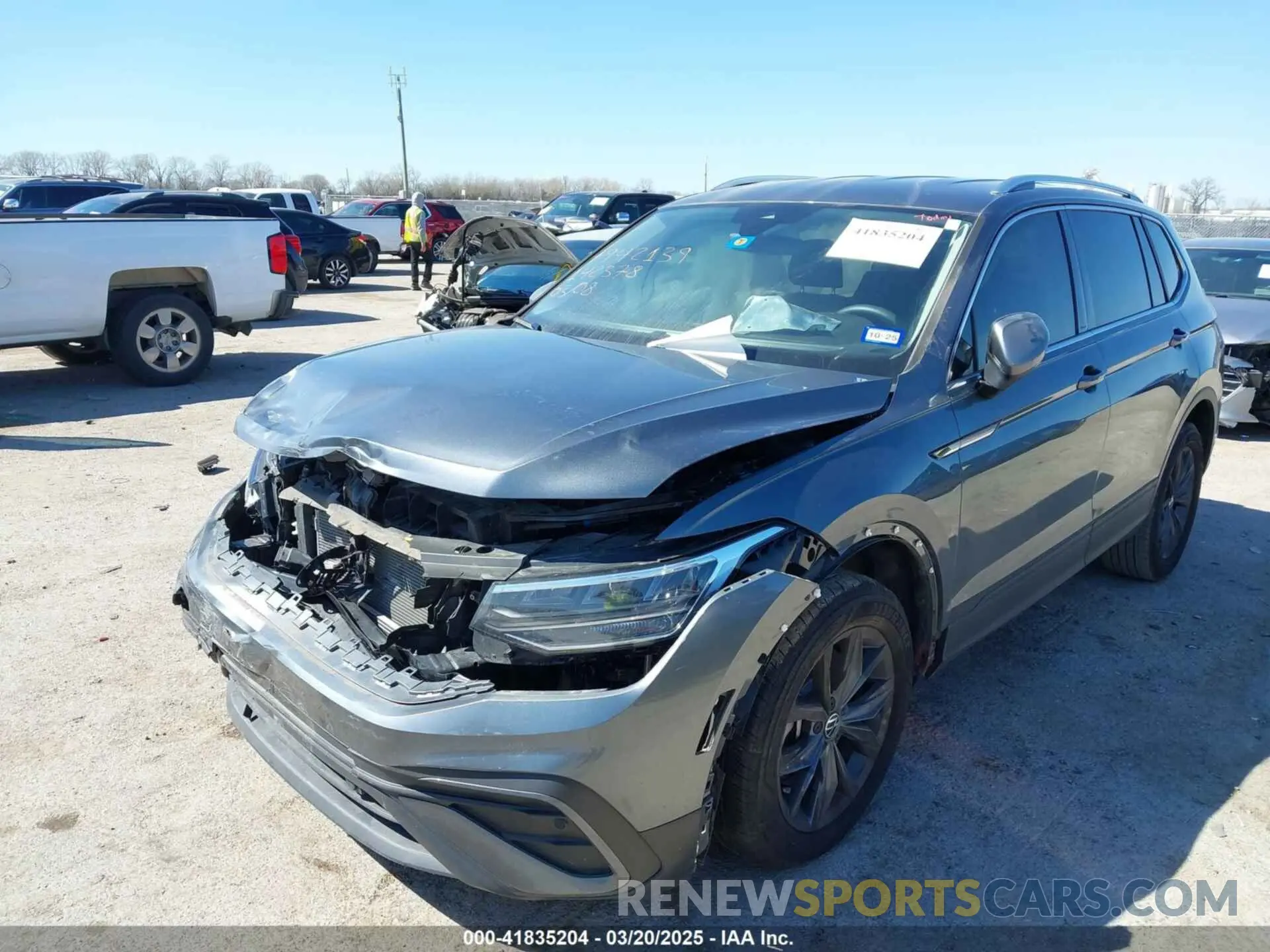 2 Photograph of a damaged car 3VV3B7AX5PM142378 VOLKSWAGEN TIGUAN 2023