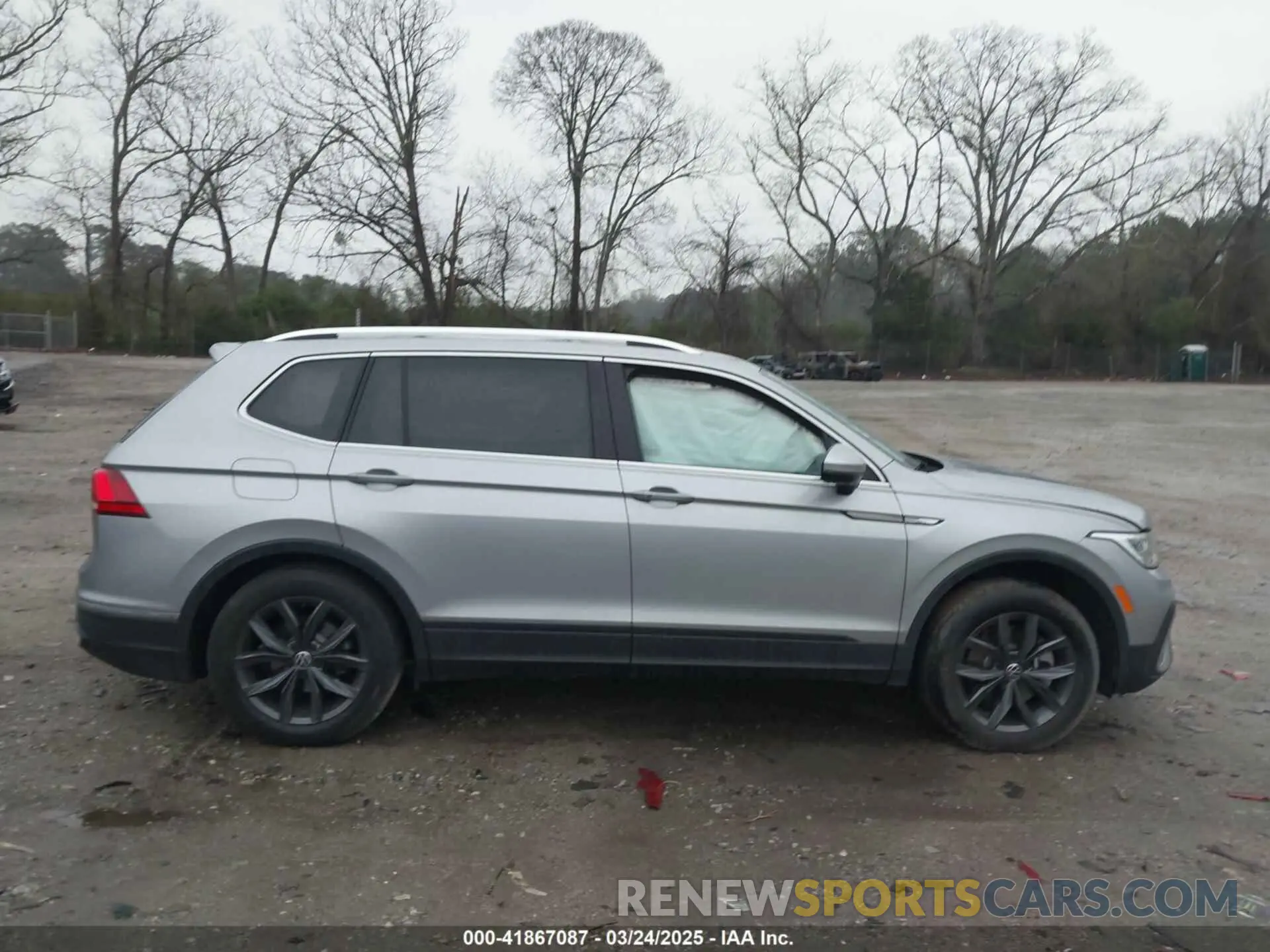12 Фотография поврежденного автомобиля 3VV3B7AX6PM032195 VOLKSWAGEN TIGUAN 2023