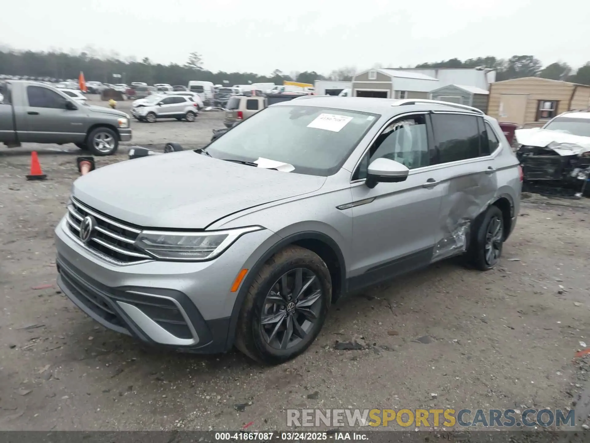 2 Фотография поврежденного автомобиля 3VV3B7AX6PM032195 VOLKSWAGEN TIGUAN 2023