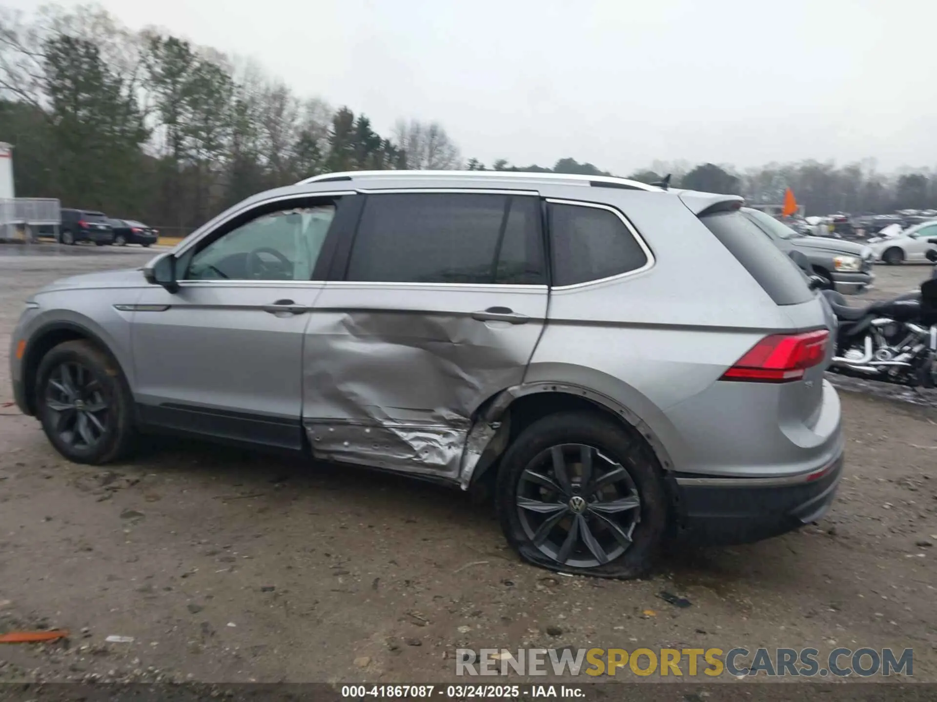 6 Фотография поврежденного автомобиля 3VV3B7AX6PM032195 VOLKSWAGEN TIGUAN 2023